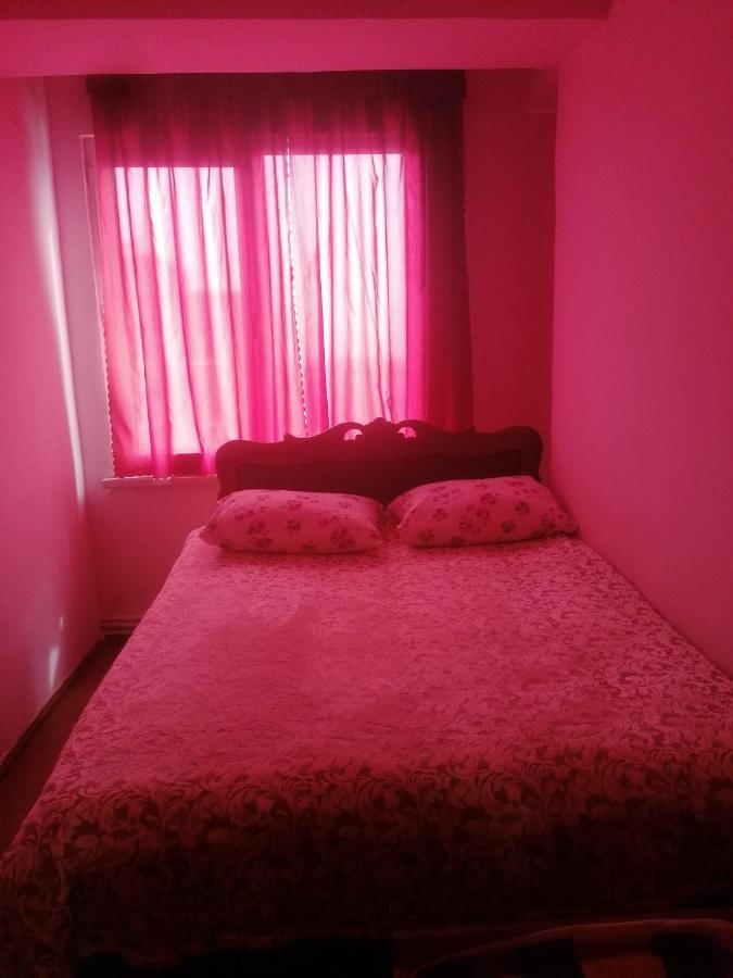 Good Luck Apartment เยเรวาน ภายนอก รูปภาพ